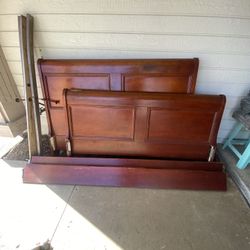 Free Queen Sleigh Bed