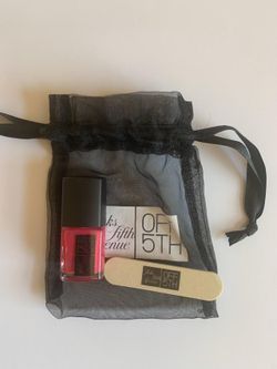 Saks Fifth Avenue OFF 5TH Nail Polish File Set SAC001 Fashion Week Pouch Set New