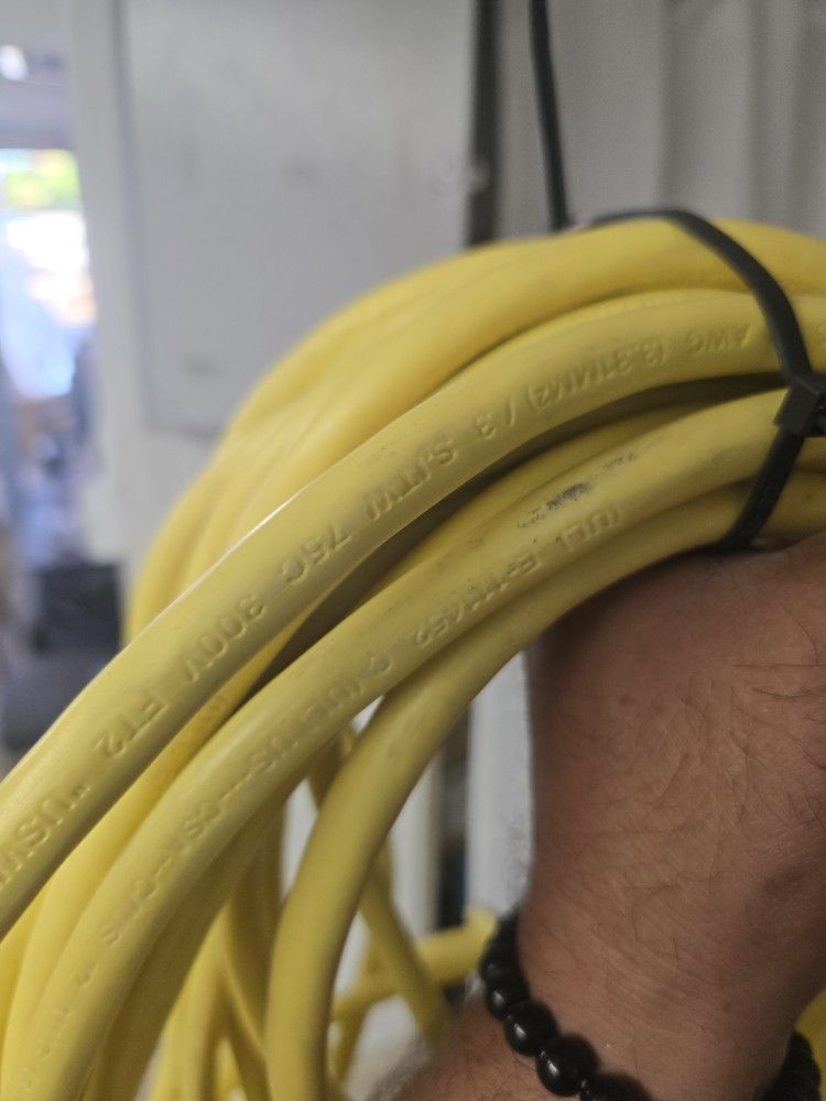 100ft 12 Gauge Outdoor Extension Cord