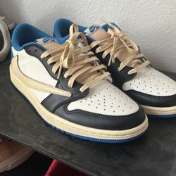 Size 11  Fragment Design x Travis Scott x Air Jordan 1 Retro Low