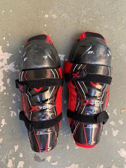 Bauer x700 knee guards
