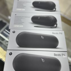 Brand New Beats Pill Wireless Bluetooth Speaker 🔈📷📱⌚️🔥on Sale 🔥⌚️📷📱