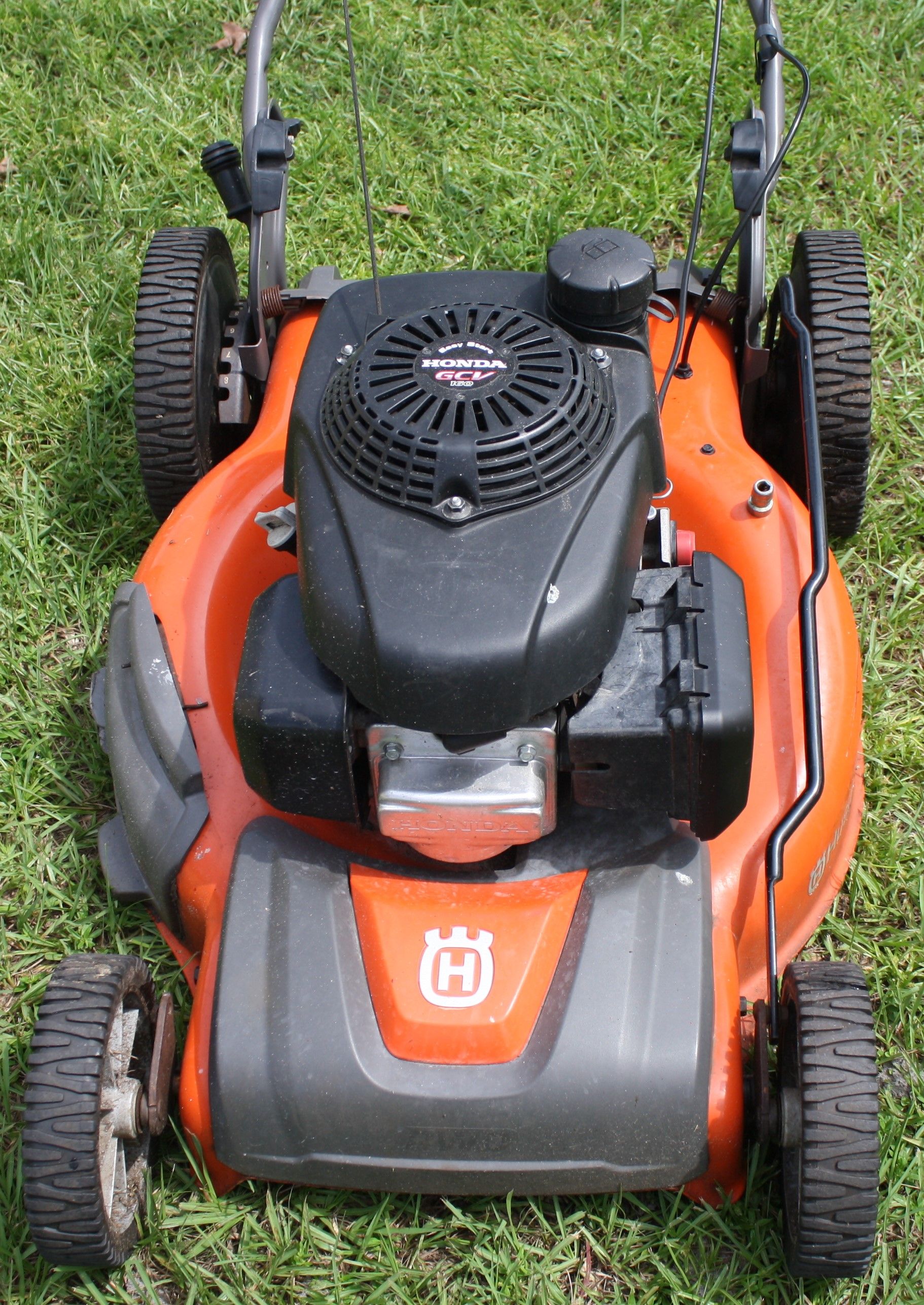 Husqvarna HU700H 160cc 22in SelfPropelled High Rear Wheel Drive Gas