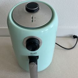 Compact Size Air Fryer 