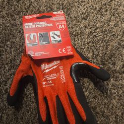 Milwaukee Level 4 Cutting Gloves