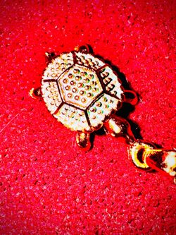 Gold Tone Turtle Pendant Necklace Textured Shell Colorful Decorative Details