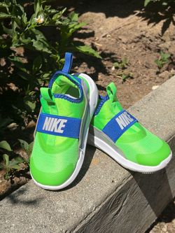 $20 Size 8C - Gently Worn: Flex Runner Neon Lime and Blue in SOUTH SAN JOSE