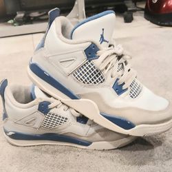 Nike Jordan 4 kids size 3