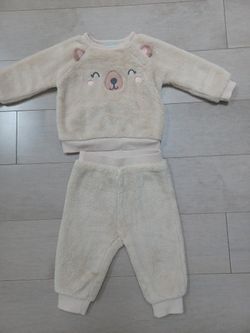 Pants And Top For 6 Month Old.  Soft And Very Warm