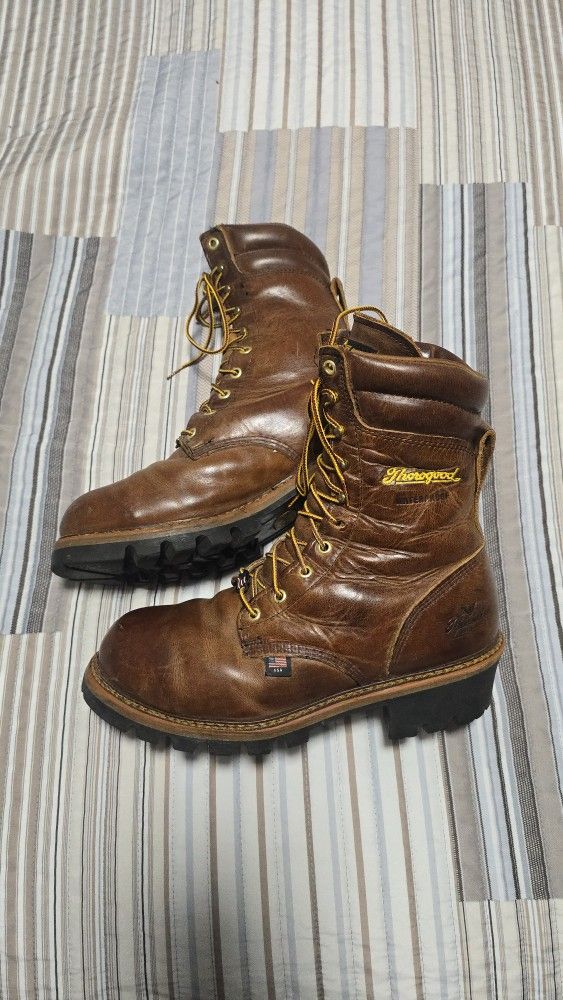 Thorogood Insulated Leather Work & Safety Boots for Men.