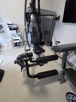 Precore s3.55 home combo gym. Leg extensions, bench press chest press all in one machine gym home