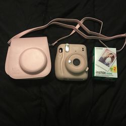 Instax Mini 11 With Bag And Extra Film