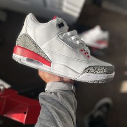 AIR JORDAN RETRO 3 “HALL OF FAME” SIZE 8.5 R3PŠ