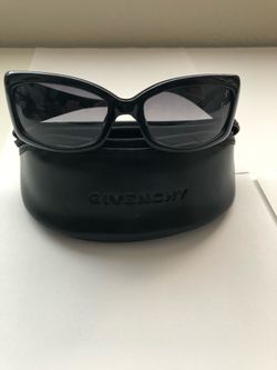 Givenchy Sunglasses Like New For Women’s Made In Italy