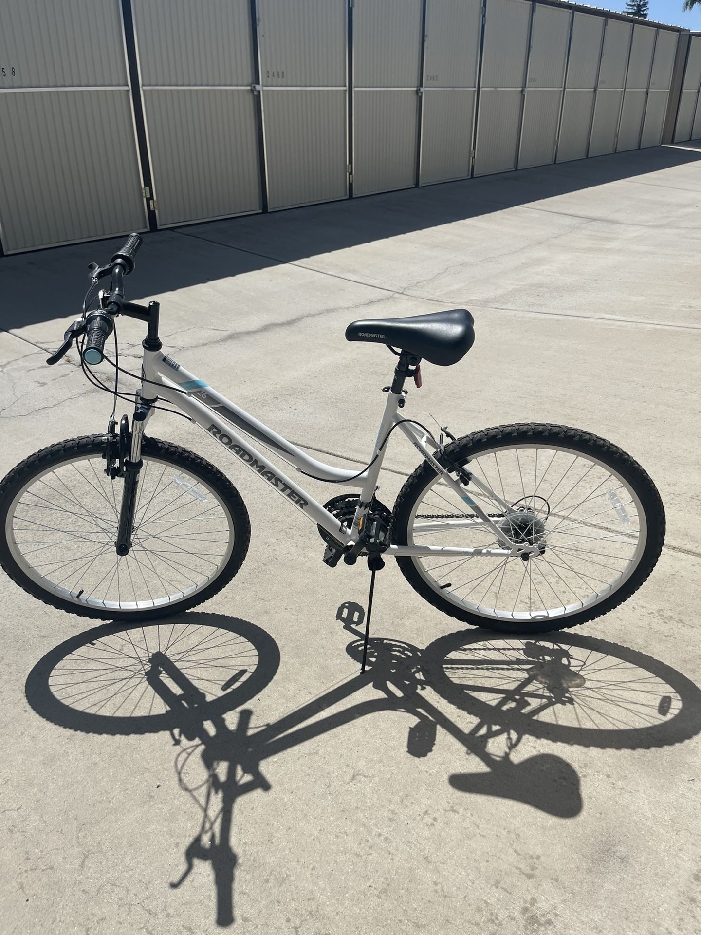 26 Inch Woman Mountain Bike
