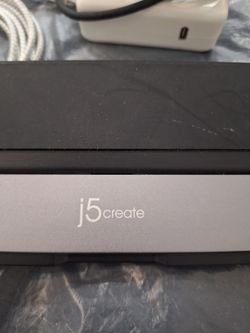 PORTABLE DOCKING STATION J5 CREATE