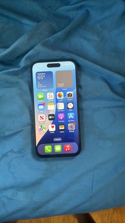 Apple iPhone 15