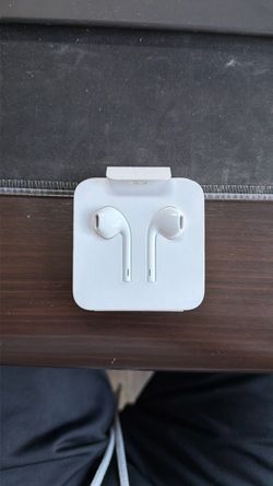 Apple Wired Headphones