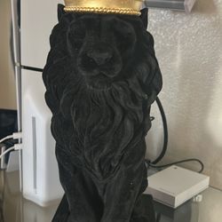 Lion Decoration 
