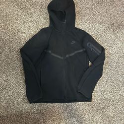 Used 2nd Gen Nike Tech 