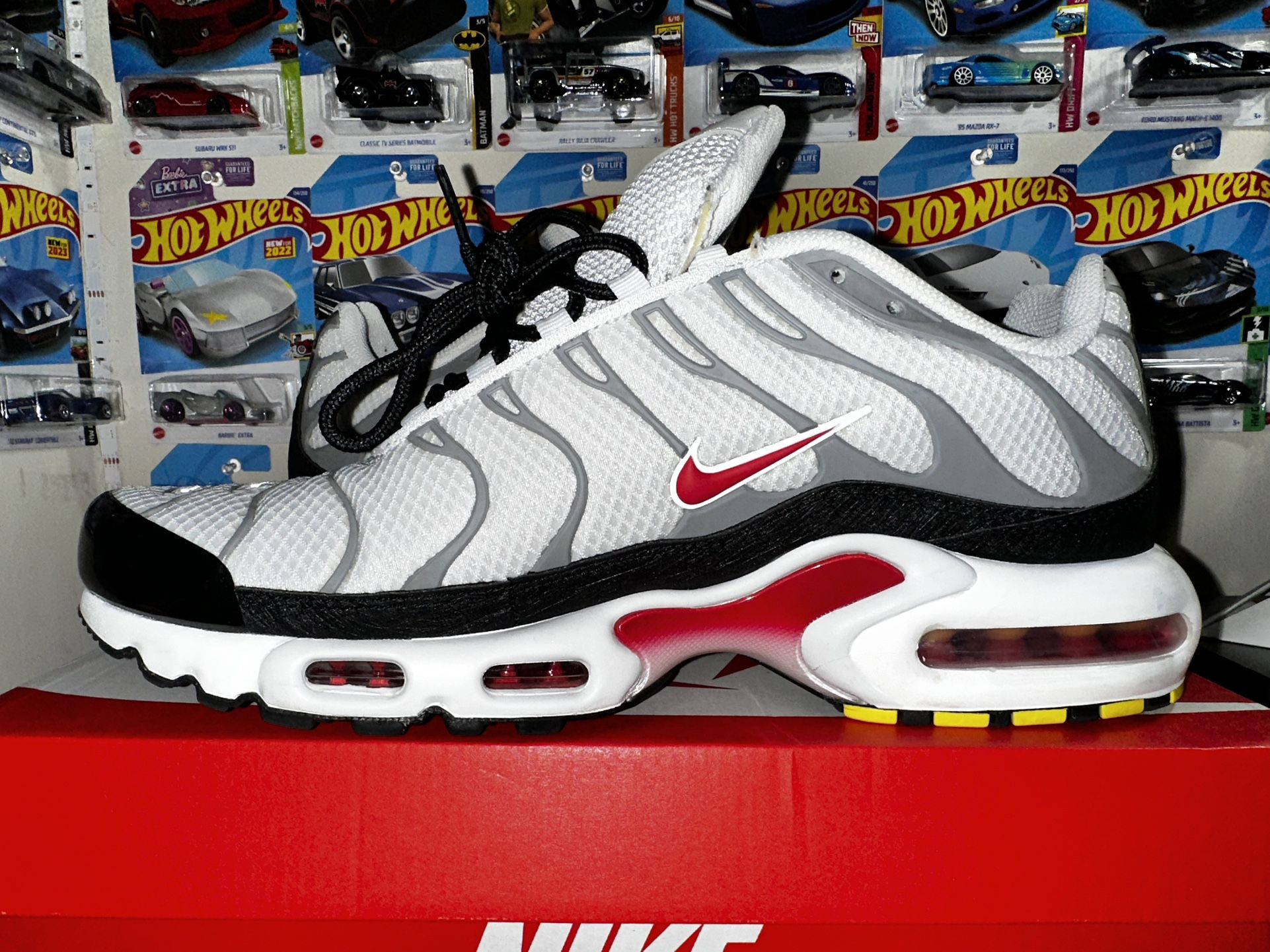 Nike Air Max Plus Mens Shoe