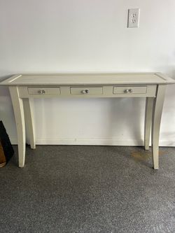 Three drawer sofa, table console table