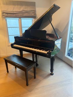 2006 Yamaha C1 Baby Grand Piano