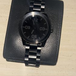 Blackout Nixon Watch