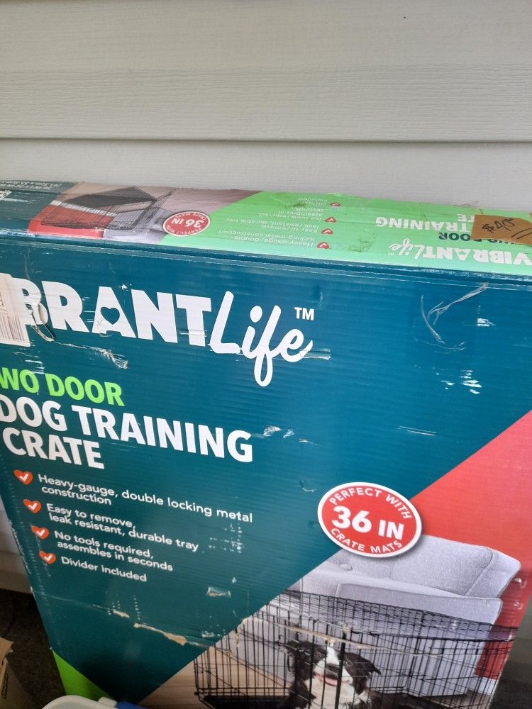DOG TRAINING CRATE