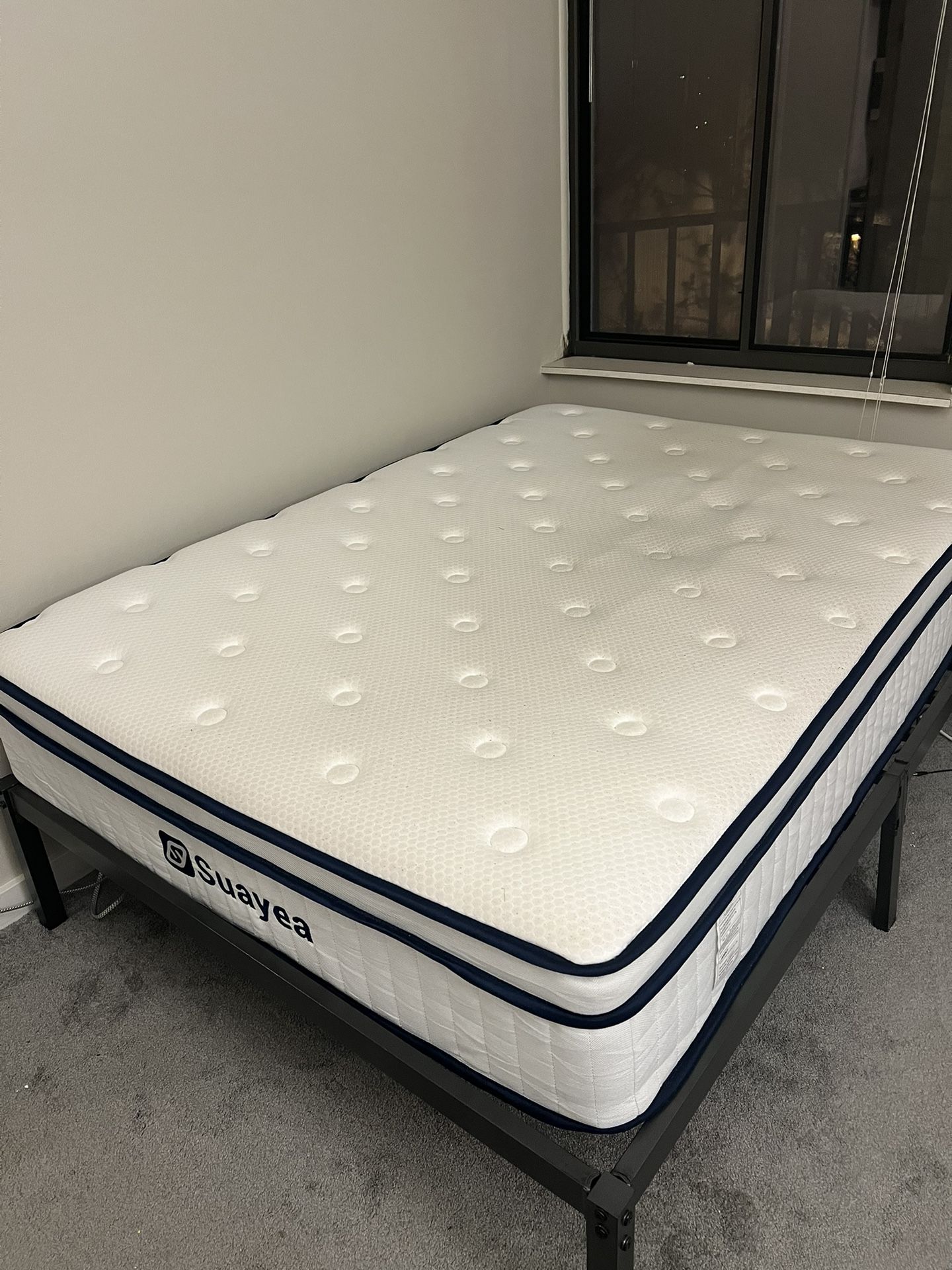 Mattress And Platform Mayfield Heights