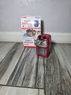 Carl Angel-5 Pencil Sharpener (A-S-SD-R) Red color