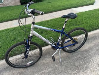 Trek Adult Men’s Lightweight Aluminum Frame 21-speed 26-inch Wheels Trek