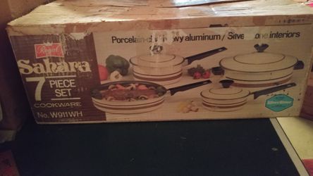 Vintage Sahara Cookware