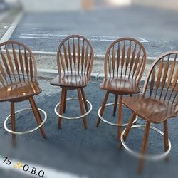 🪑 Set of 4 Wooden Swivel Bar Stools – $75 OBO