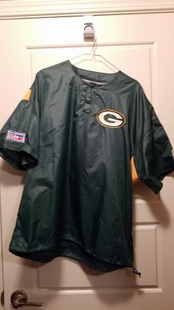 spring pullover wind breaker, so Medium