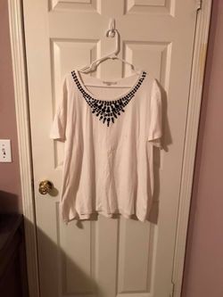 OU11081 Pullover Top With Beaded Neckline