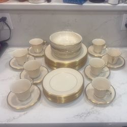 Lenox “ Eternal” 8 Settings/4 serving  bowls