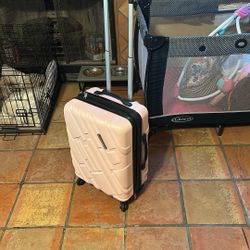 American Tourister 