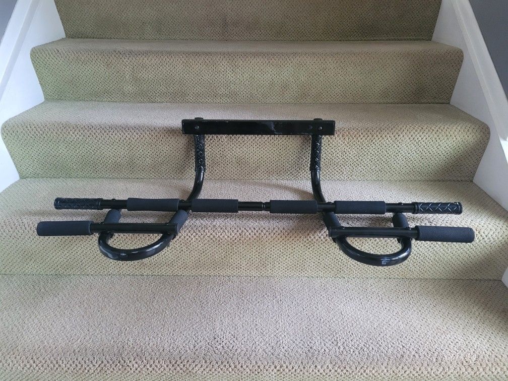 Over The Door Pull Up Bar