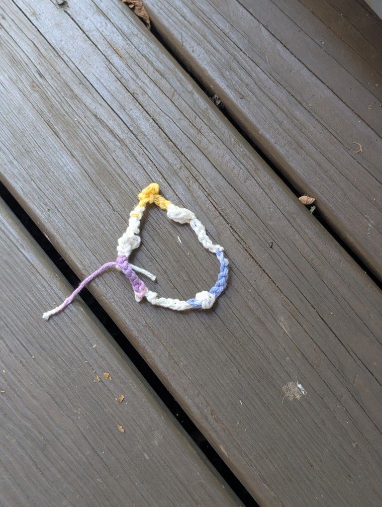 Bud Bracelet