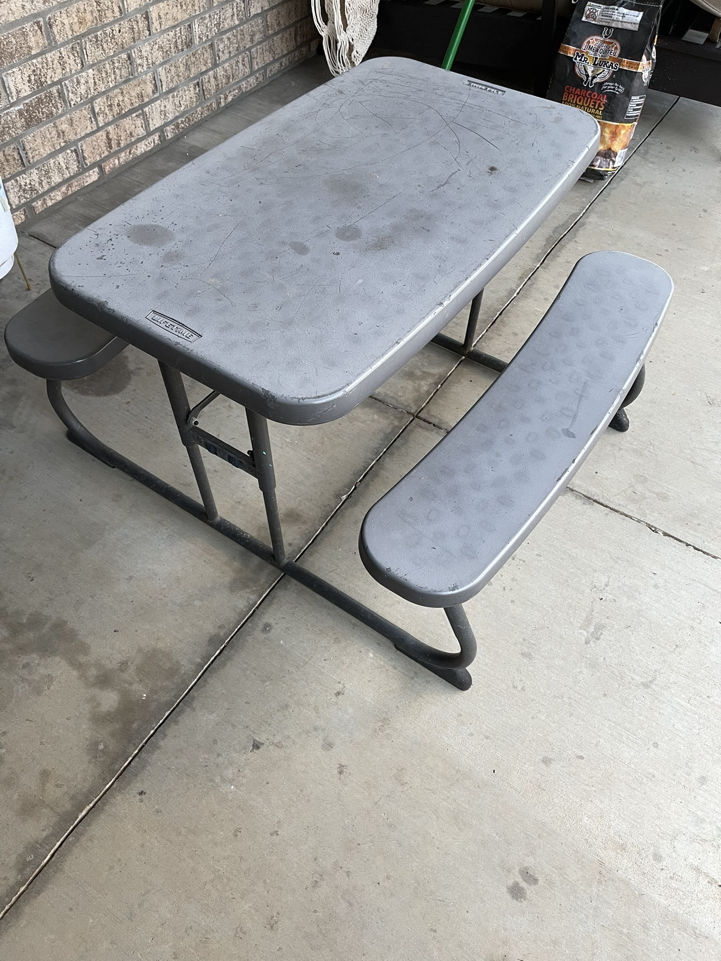 kids foldable table