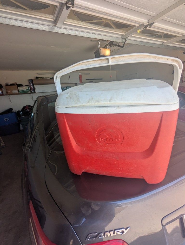 Igloo Ice Chest