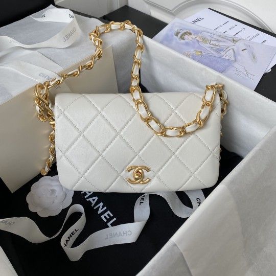 Guess Cardholder Clutch Wallet Crossbody Bag w/Detachable Chain Purse