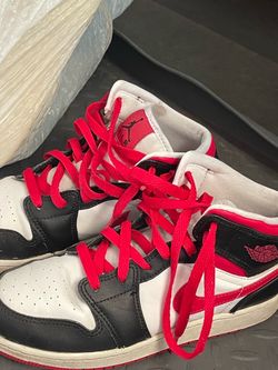 Nike shoe Air Jordan