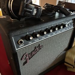 Fender Champion 20 Amp + Headphones