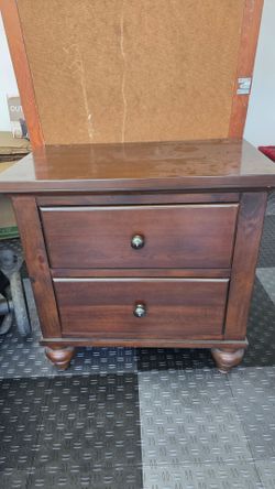 Night stand table