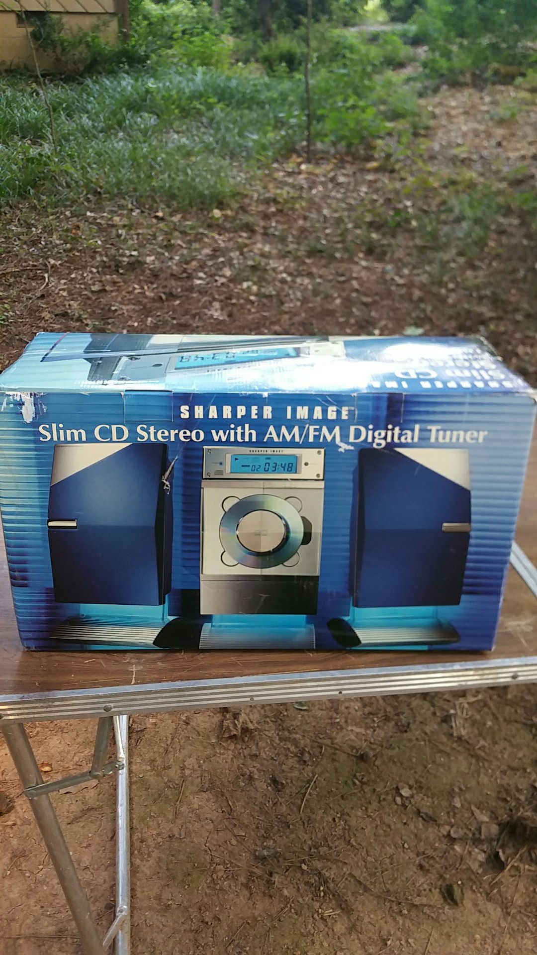 Sharper Image slim CD stereo with AM FM digital tuner brand new