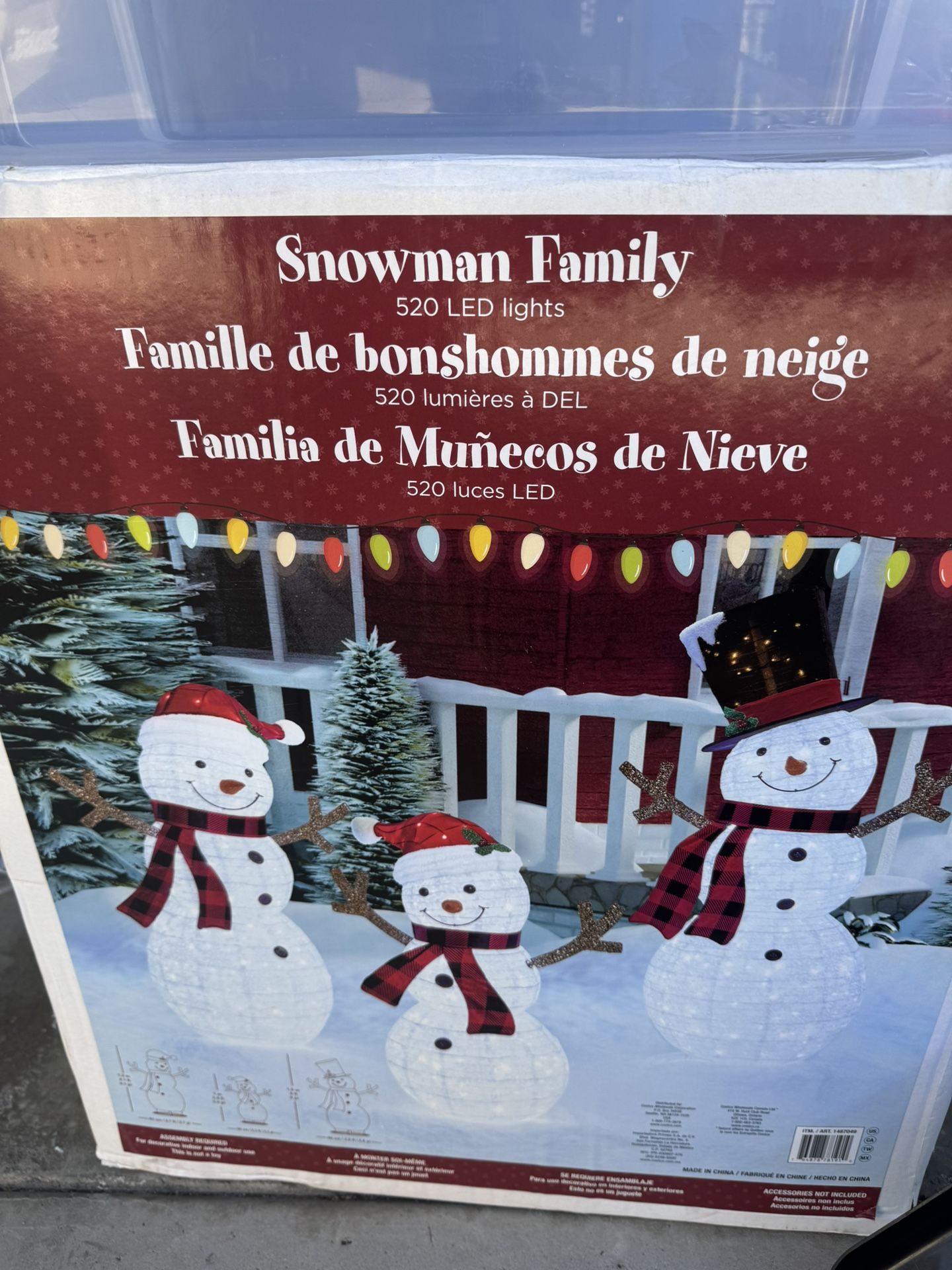 Snowman Family