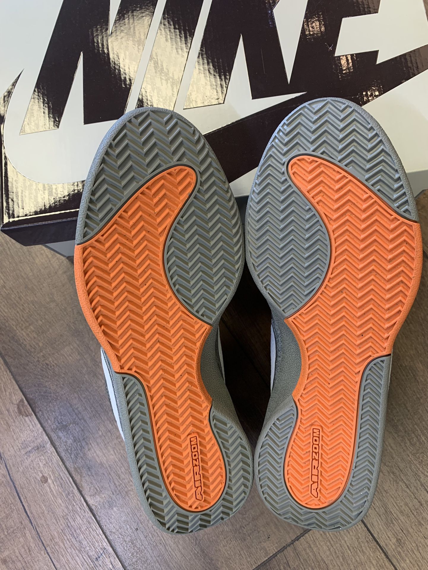 Nike Book 1 Hike Sizes 9.5m & 10m Clothing