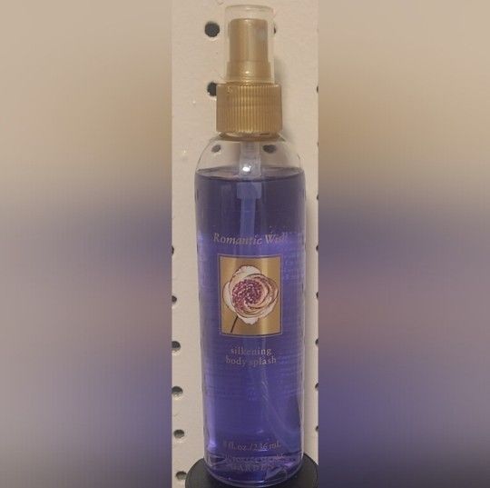 Victoria's romantic wish Silkening Body Splash Mist 8 oz 96%